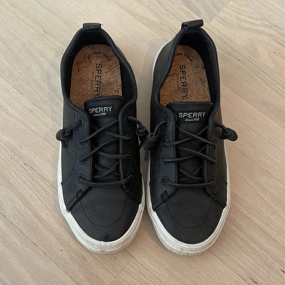 Women’s black sperry shoes - Picture 1 of 3